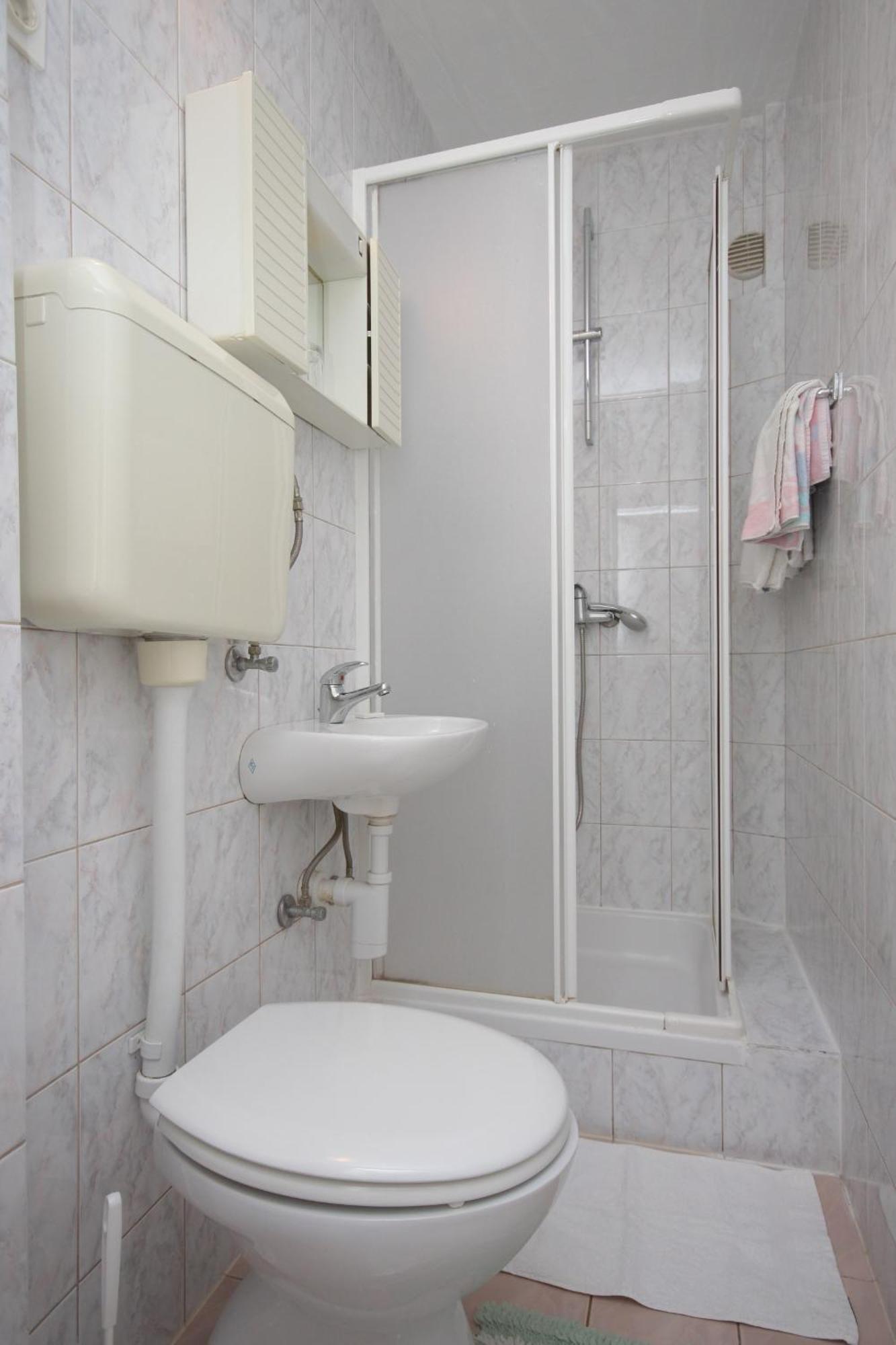 Apartments And Rooms With Parking Space Mali Lošinj Exteriör bild