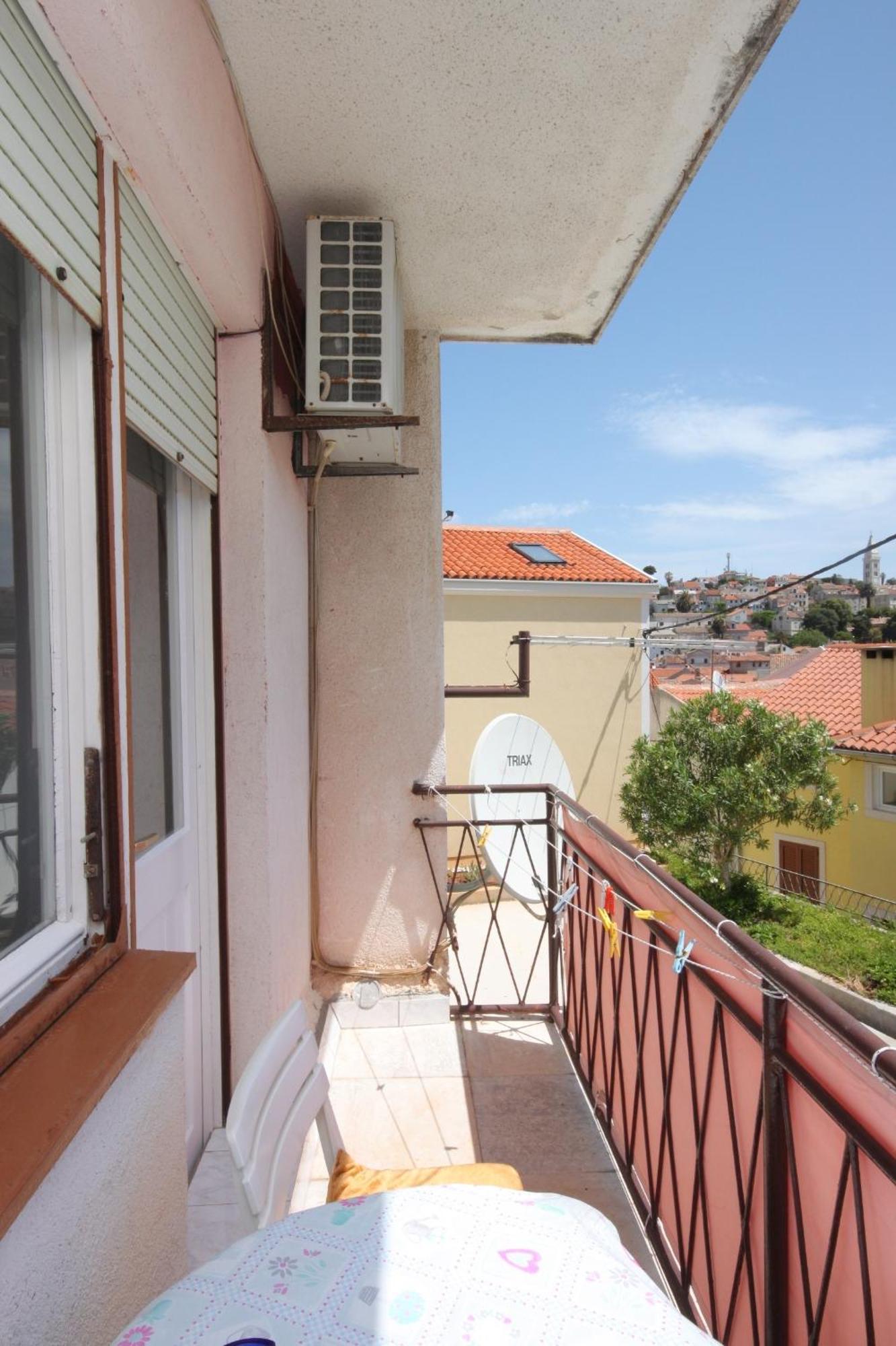 Apartments And Rooms With Parking Space Mali Lošinj Exteriör bild