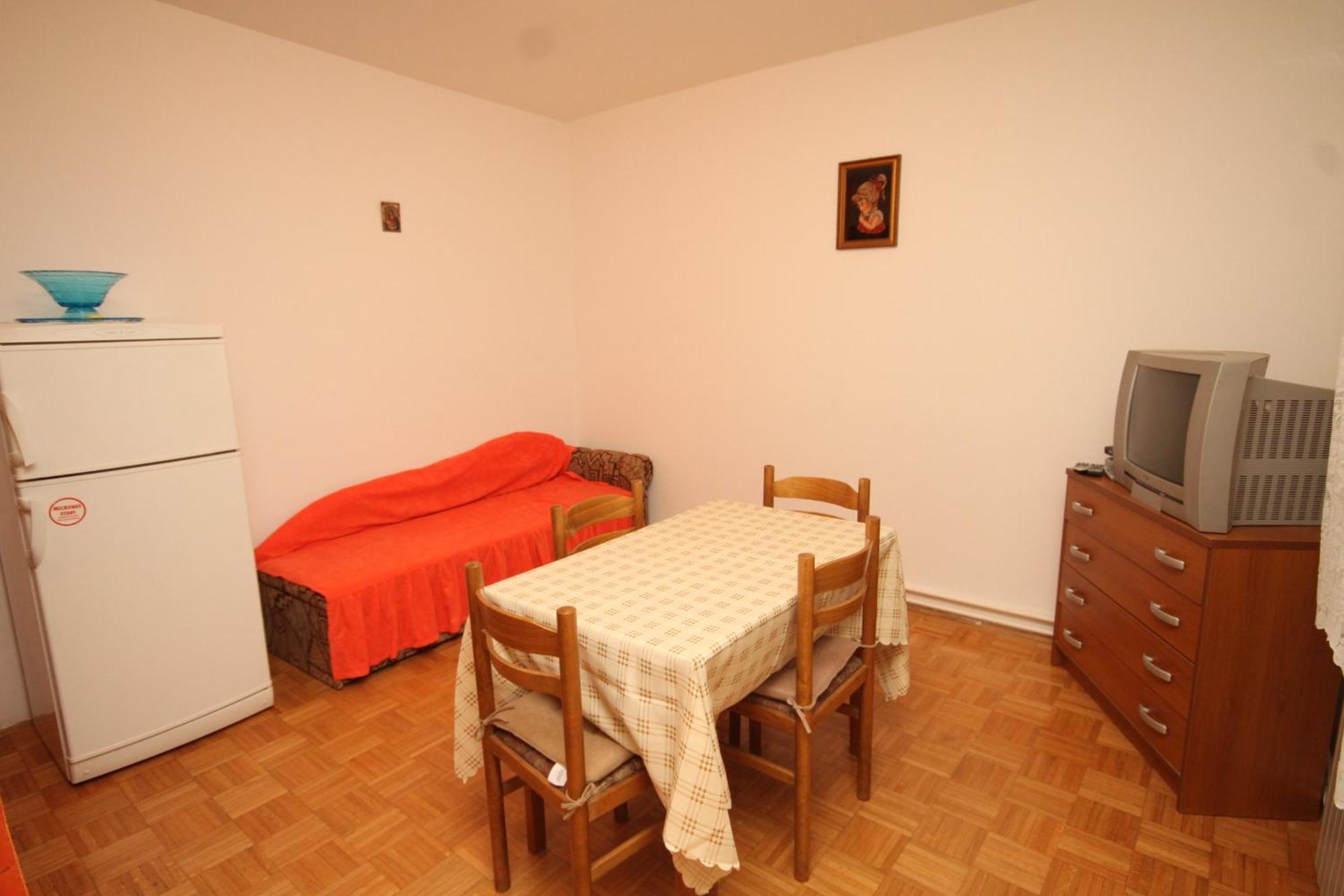 Apartments And Rooms With Parking Space Mali Lošinj Exteriör bild