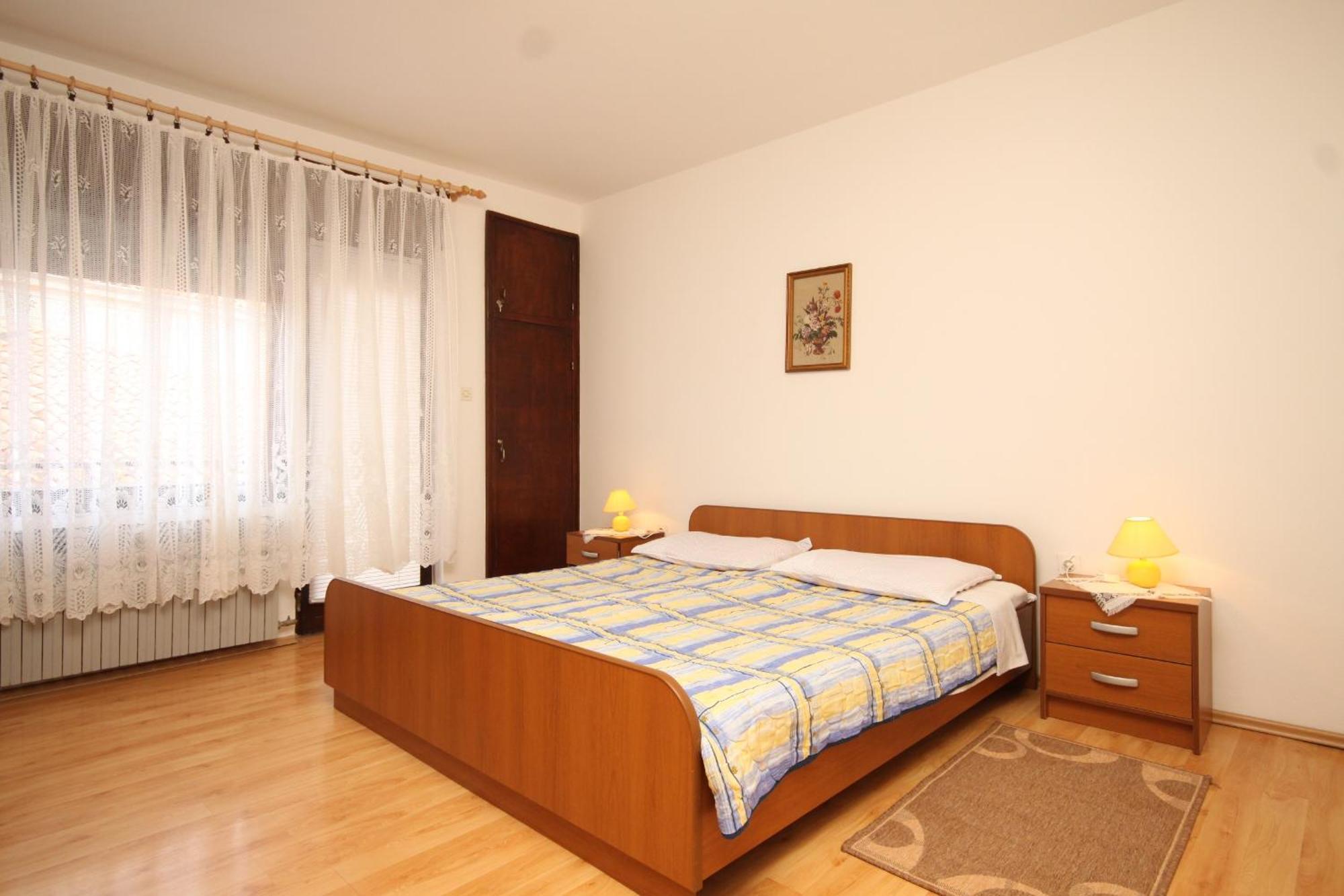 Apartments And Rooms With Parking Space Mali Lošinj Exteriör bild