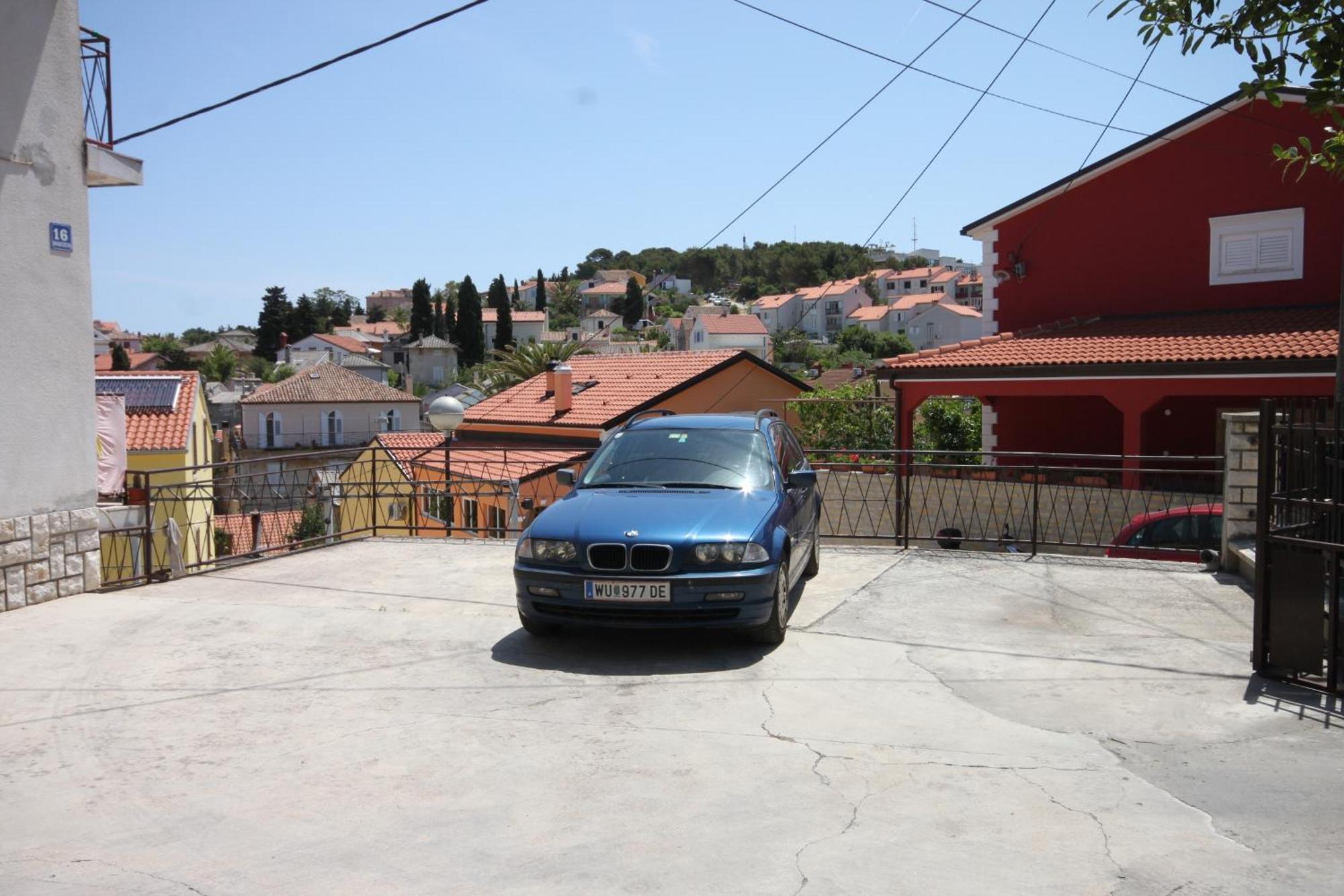 Apartments And Rooms With Parking Space Mali Lošinj Exteriör bild