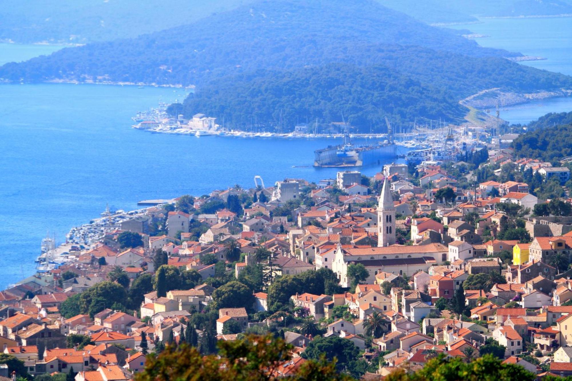 Apartments And Rooms With Parking Space Mali Lošinj Exteriör bild