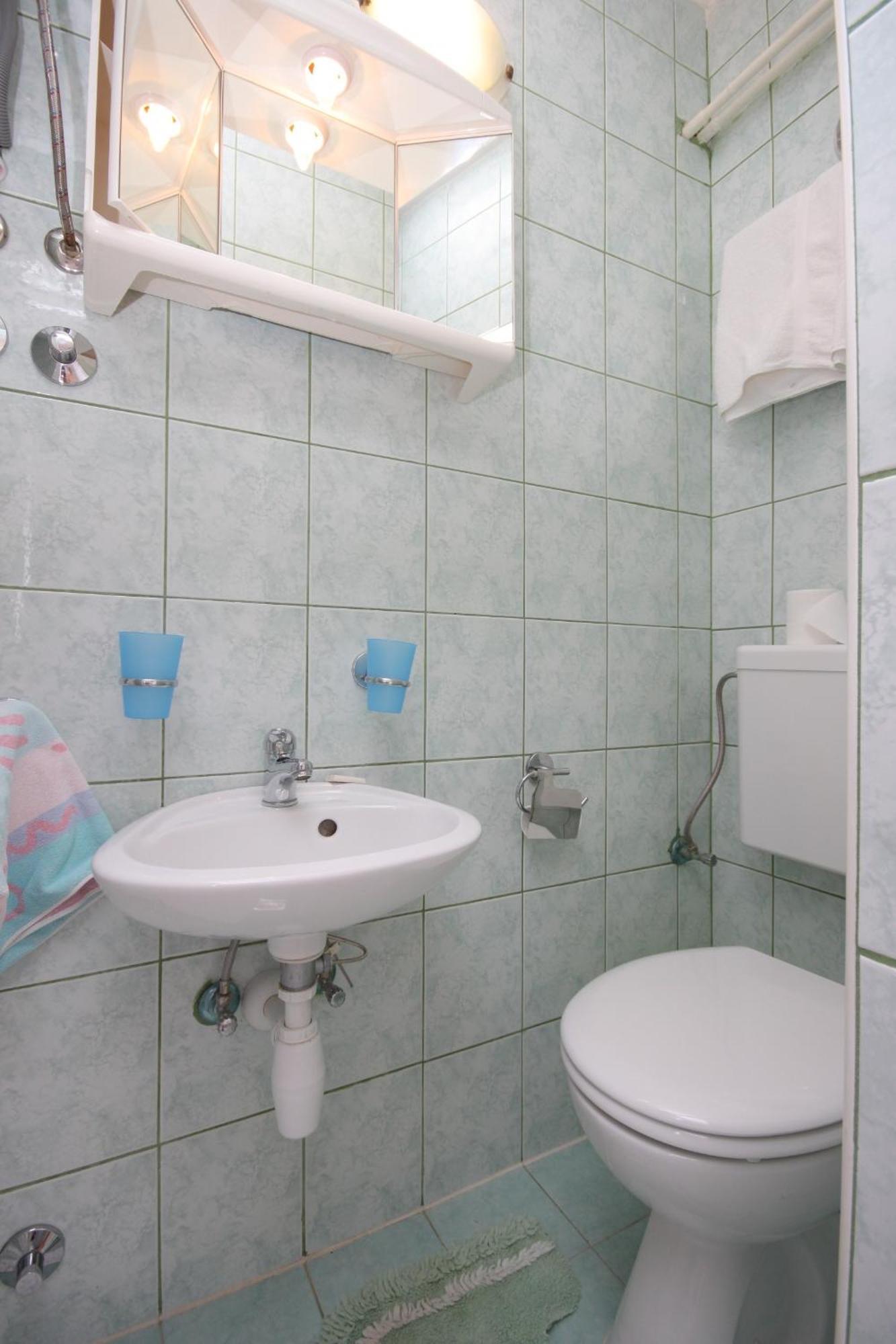 Apartments And Rooms With Parking Space Mali Lošinj Rum bild