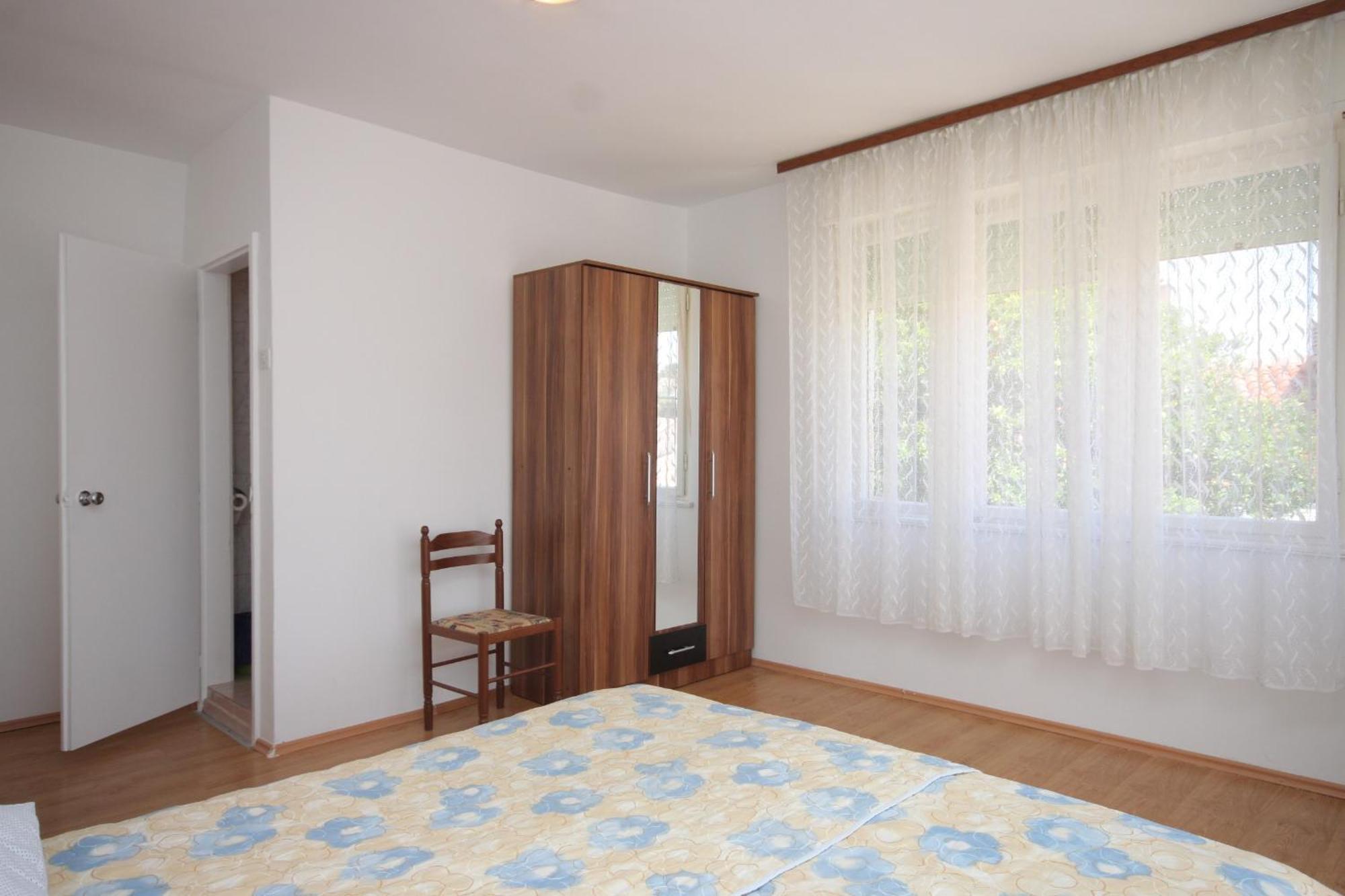 Apartments And Rooms With Parking Space Mali Lošinj Rum bild